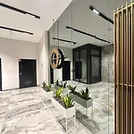 Doki Living By Q4apartments Parking & Foodhall *
