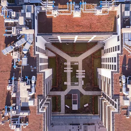 Doki Living By Q4apartments Parking & Foodhall Apartman Gdańsk