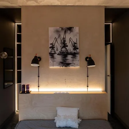 Doki Living By Q4apartments Parking & Foodhall Danzig