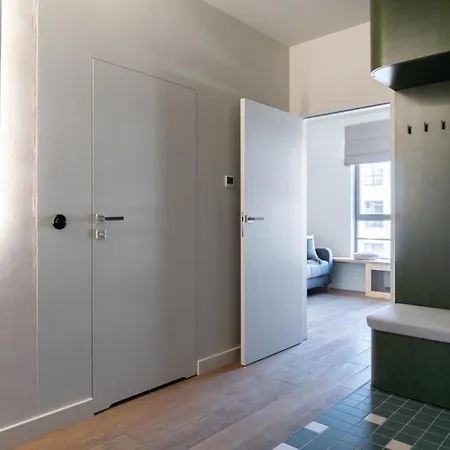 Doki Living Q4 Apartment *