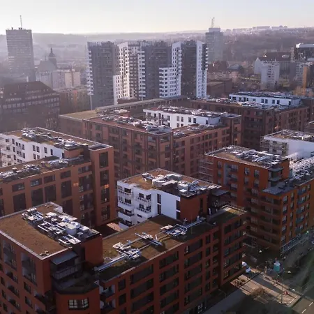Doki Living By Q4apartments Parking & Foodhall *