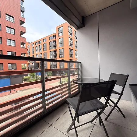 Doki Living By Q4apartments Parking & Foodhall Apartman *