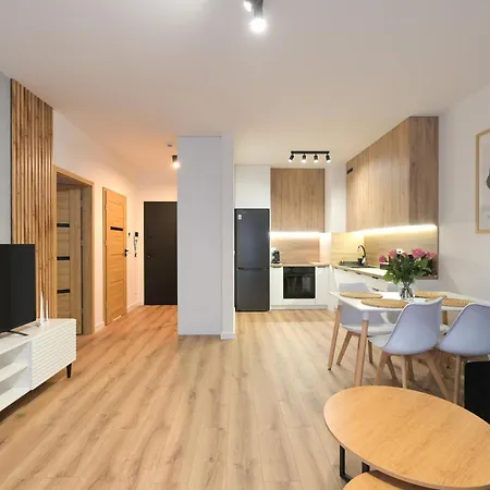 Doki Living By Q4apartments Parking & Foodhall *