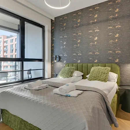 Doki Living By Q4apartments Parking & Foodhall Apartmán Gdaňsk