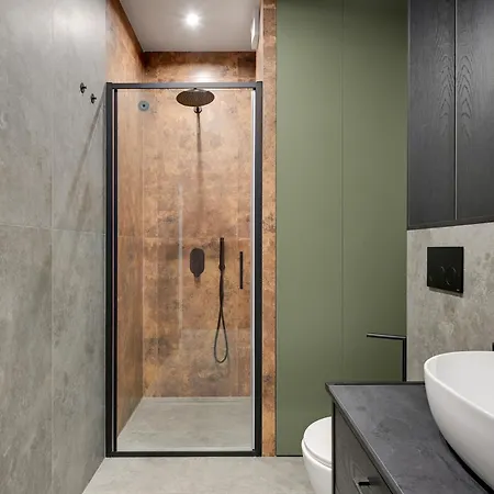 Doki Living By Q4apartments Parking & Foodhall * Gdaňsk