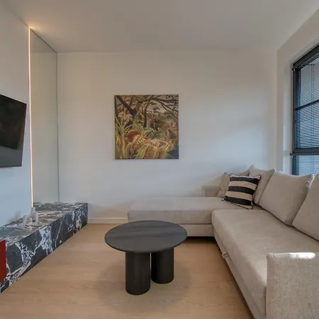 Doki Living By Q4apartments Parking & Foodhall * Danzig