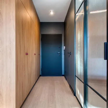 Doki Living By Q4apartments Parking & Foodhall