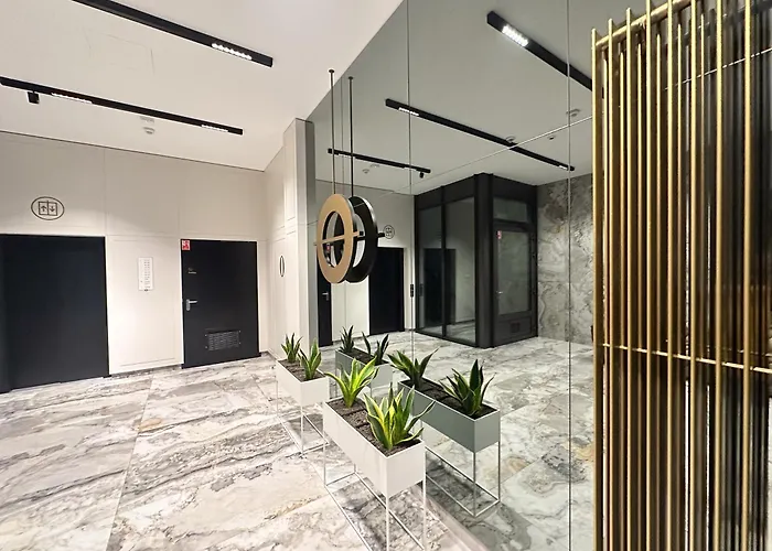 Doki Living By Q4apartments Parking & Foodhall *