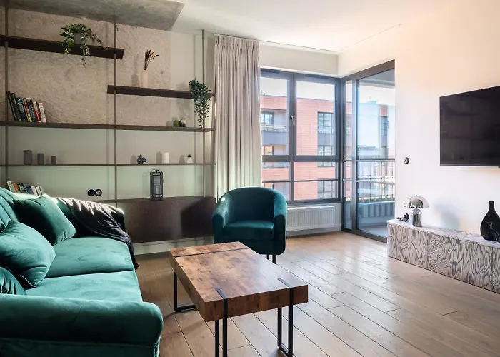 Doki Living By Q4apartments Parking & Foodhall Gdańsk