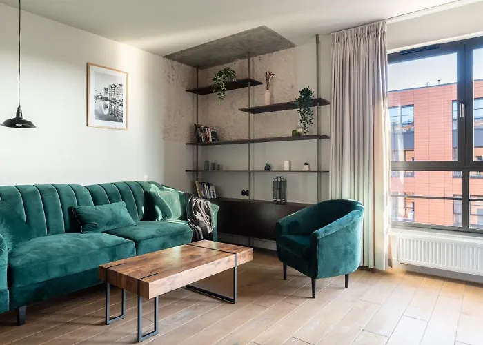 Doki Living By Q4apartments Parking & Foodhall *