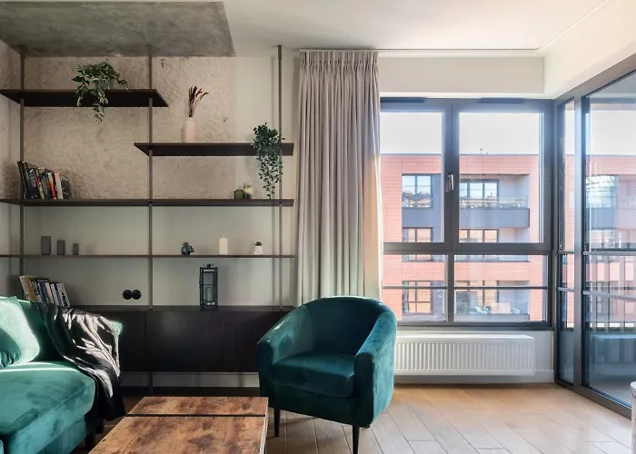 Doki Living By Q4apartments Parking & Foodhall * Gdańsk