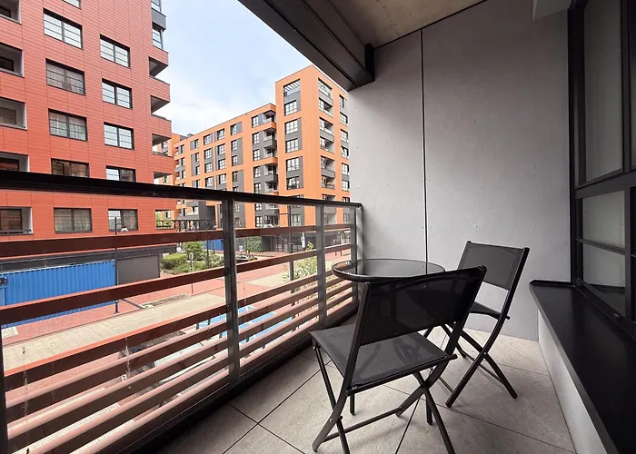 Doki Living By Q4apartments Parking & Foodhall Apartment *