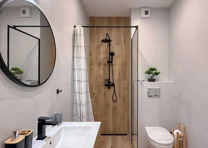 Doki Living By Q4apartments Parking & Foodhall *