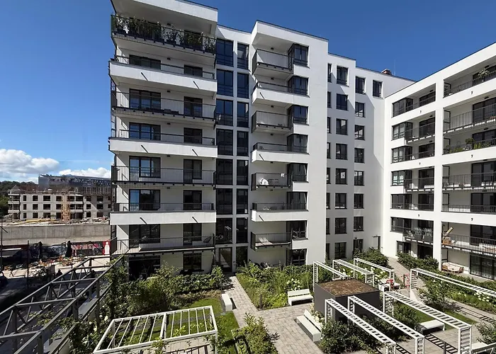 Doki Living By Q4apartments Parking & Foodhall Apartment *