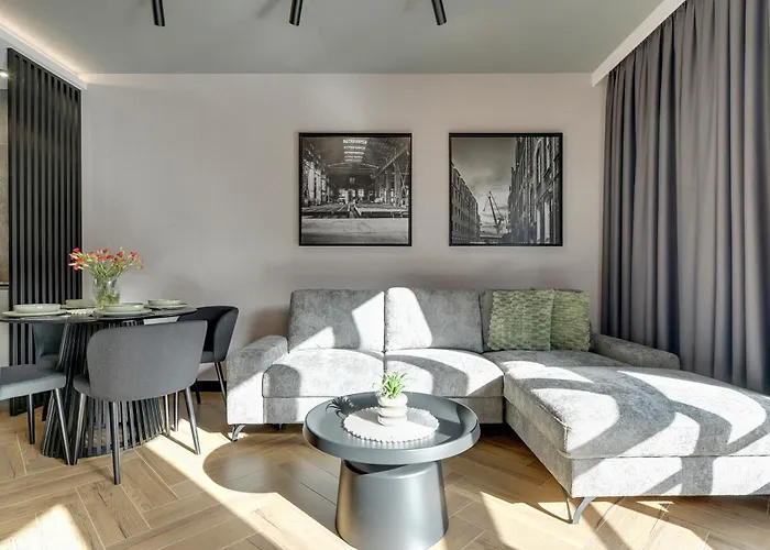 Doki Living By Q4apartments Parking & Foodhall Apartman *