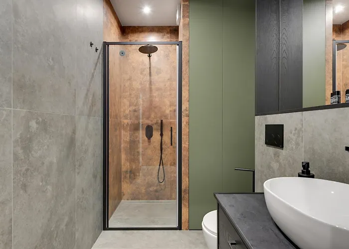 Doki Living By Q4apartments Parking & Foodhall * Gdansk