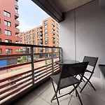 Doki Living By Q4apartments Parking & Foodhall Daire *