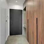 Daire Doki Living By Q4apartments Parking & Foodhall Gdansk